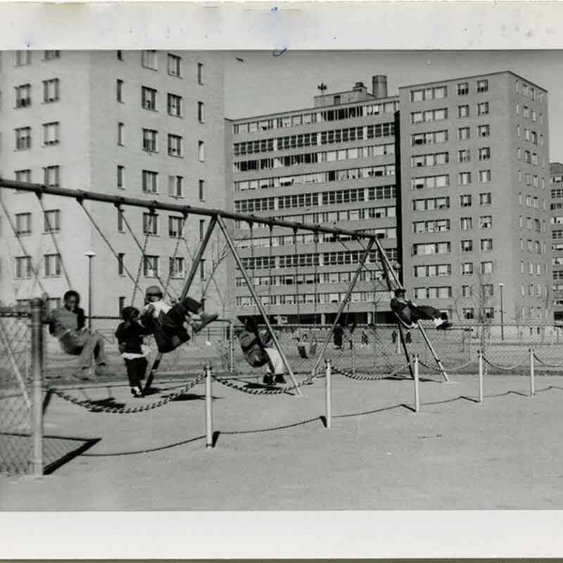 pruitt igoe playground