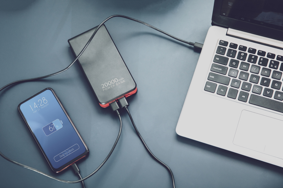 How to charge power bank 